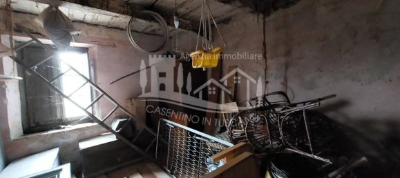 140m² Warehouse in Arezzo, Italy No. 259428 12