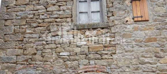 140m² Warehouse in Arezzo, Italy No. 259428 20