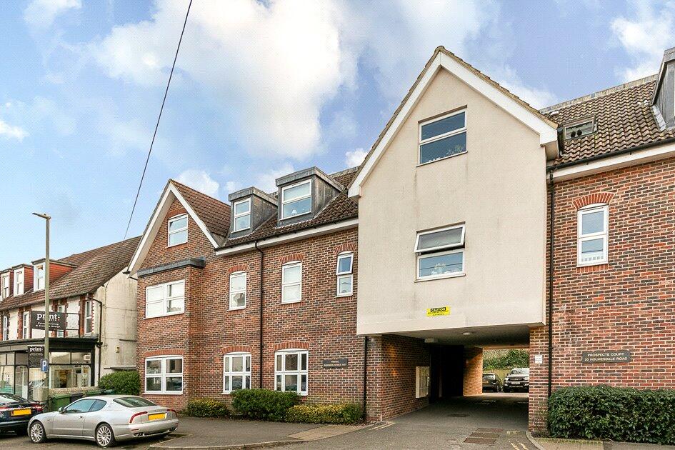 2 bedrooms Apartment in Reigate, United Kingdom No. 12304