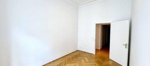 Studio in Wieden, Austria No. 208662 8