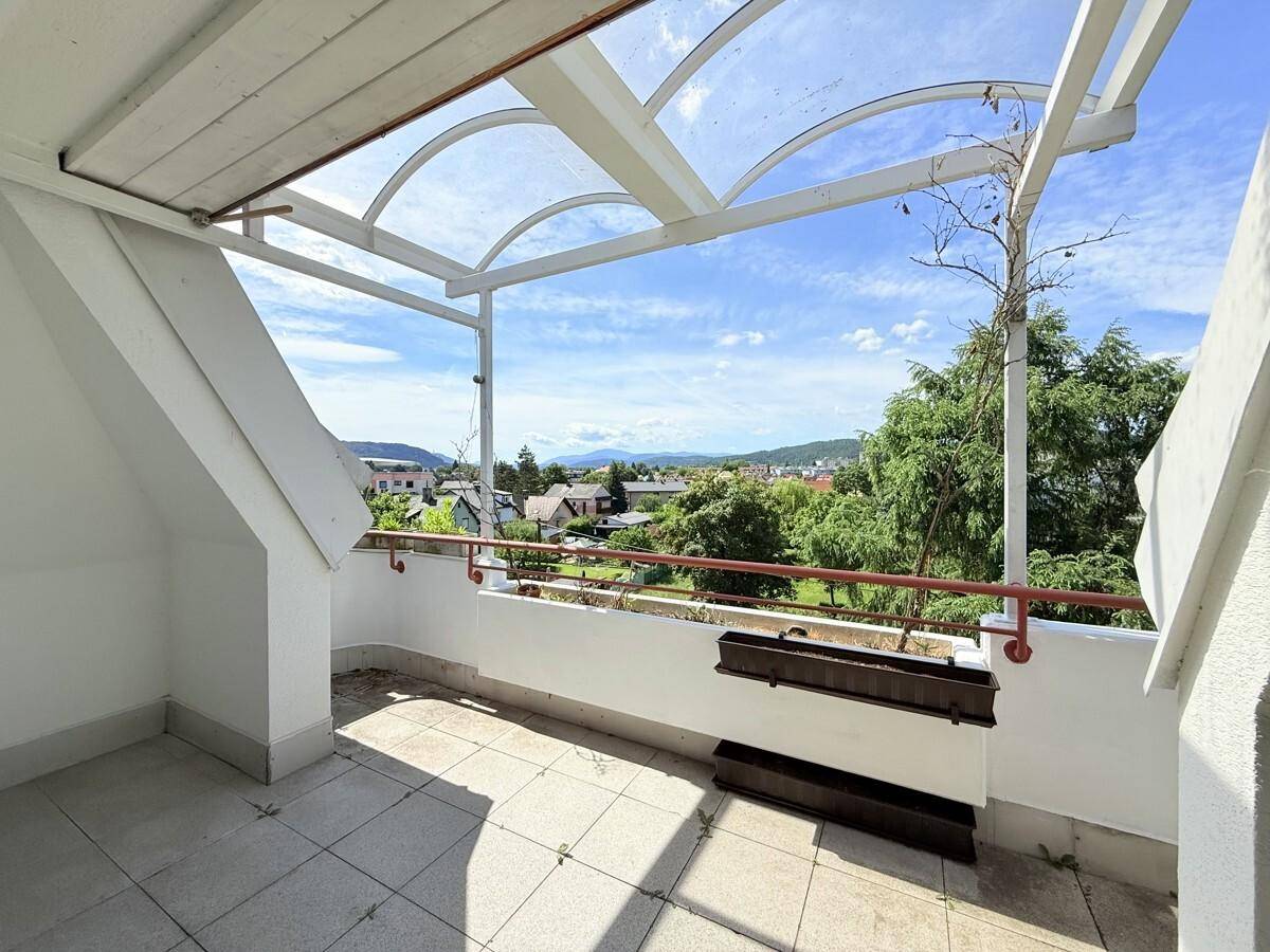 2 bedrooms Apartment in Klagenfurt am Worthersee, Austria No. 235460