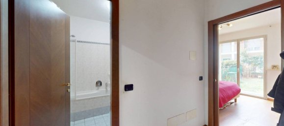 2 bedrooms Apartment in Verano Brianza, Italy No. 149121 9