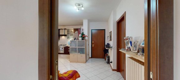 2 bedrooms Apartment in Verano Brianza, Italy No. 149121 8