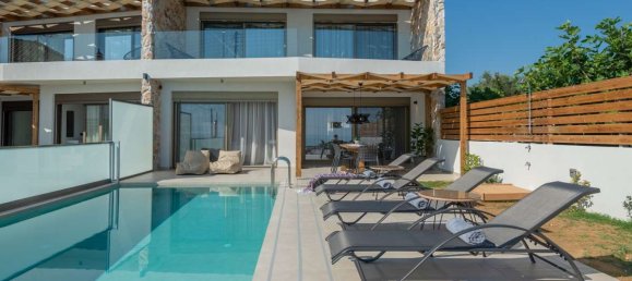 3 bedrooms Commercial property in Zakynthos, Greece No. 8585 2