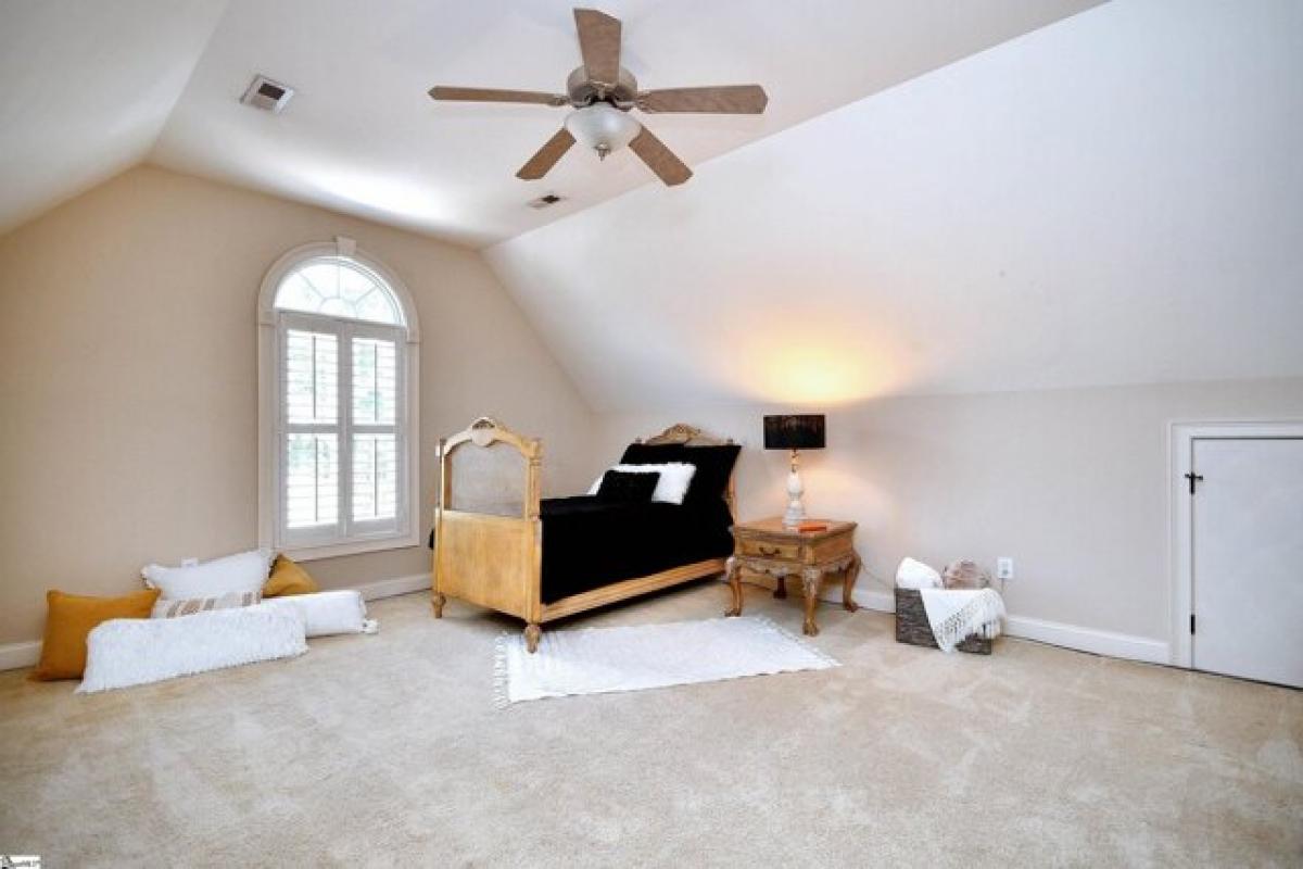 3 bedrooms House in Easley, USA No. 381311