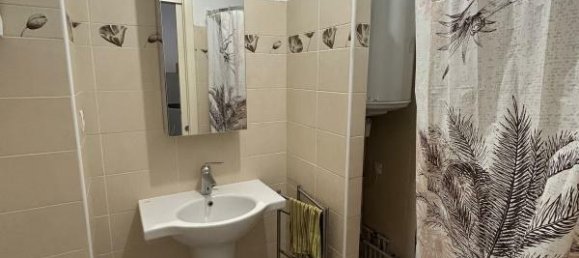 1 bedroom Apartment in L'Ile-Rousse, France No. 92238 8