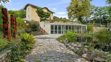 12 rooms Villa in Heiligenkreuz, Austria No. 244036