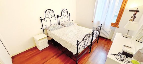 Apartamento de 3 divisões em Parma, Italy N.º 280195 9