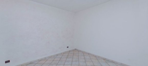 Apartamento de 3 habitaciónes en Cava Manara, Italy No. 102735 2