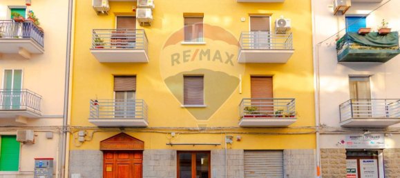 2 bedrooms Apartment in Bari, Italy No. 65619 10