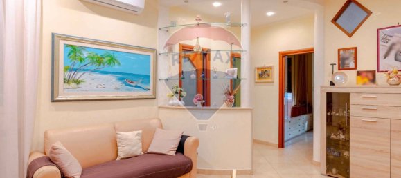 2 bedrooms Apartment in Bari, Italy No. 65619 3