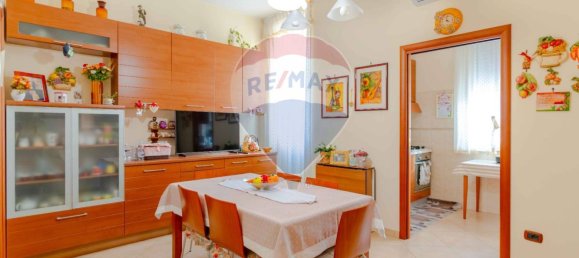 2 bedrooms Apartment in Bari, Italy No. 65619 5