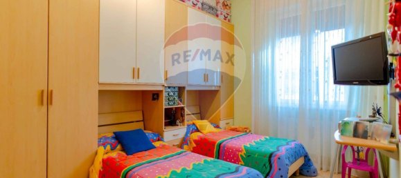 2 bedrooms Apartment in Bari, Italy No. 65619 9