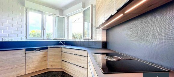 Замки и поместья с 6 спальнями в Монделанж, Франция № 337675 8