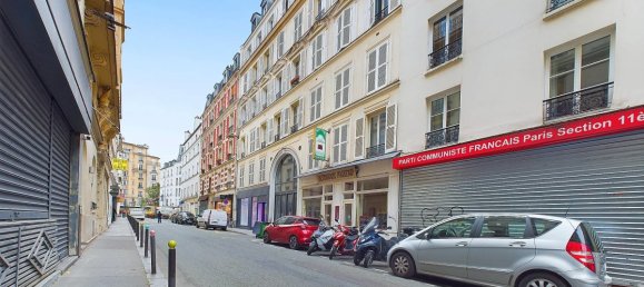 2 bedrooms Apartment in Paris, France No. 165741 17