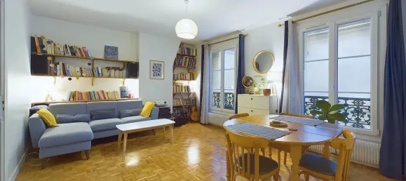 2 bedrooms Apartment in Paris, France No. 165741 2