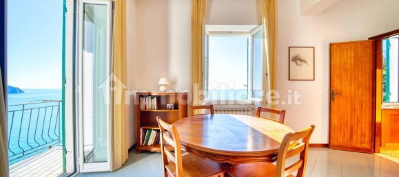 2 bedrooms Apartment in Vernazza, Italy No. 70083 6