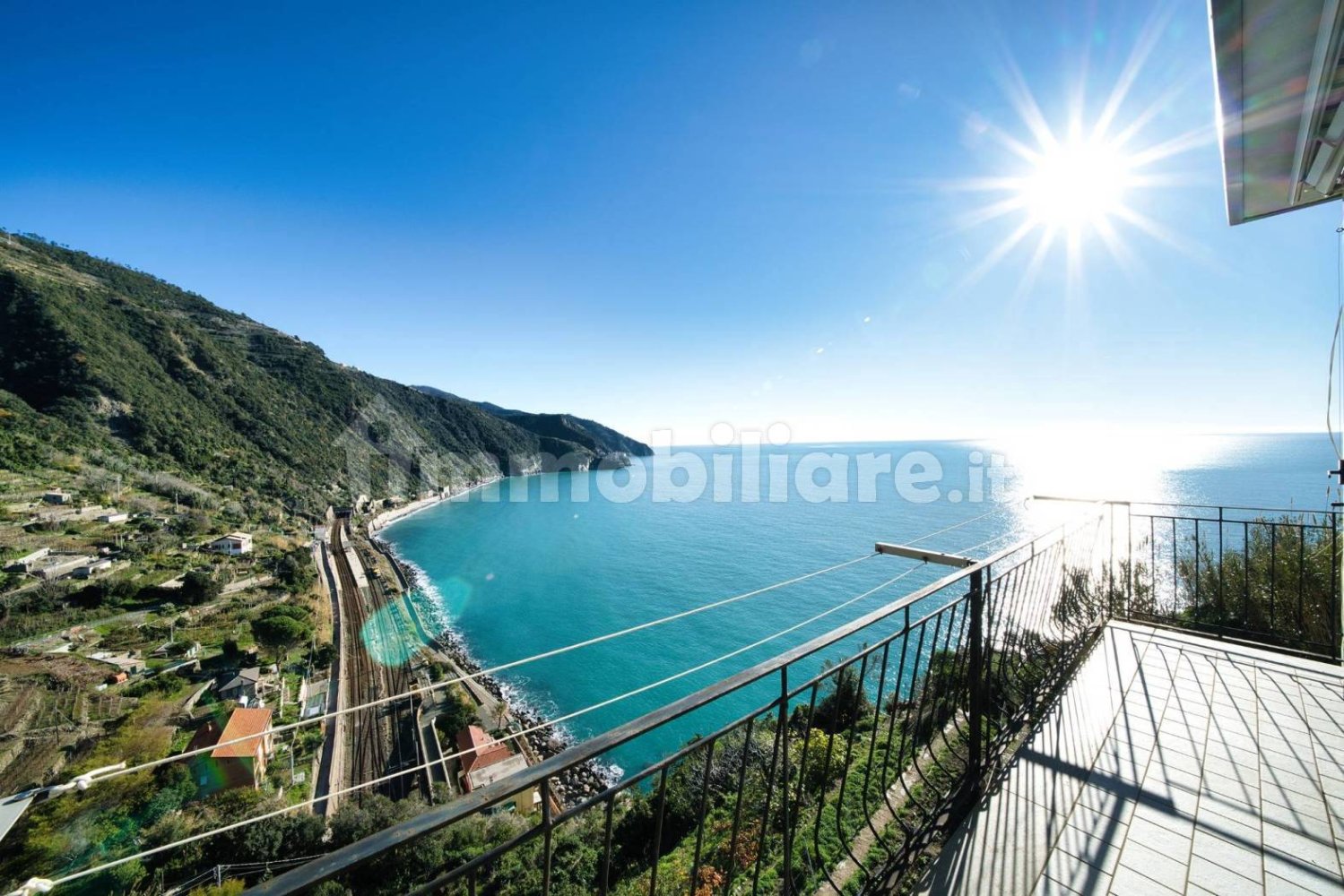 2 bedrooms Apartment in Vernazza, Italy No. 70083