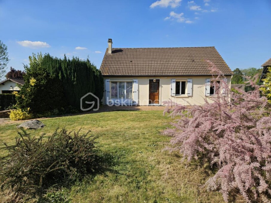 3 Schlafzimmer Haus in Saint-Pierre-les-Elbeuf, France, Nr. 340028