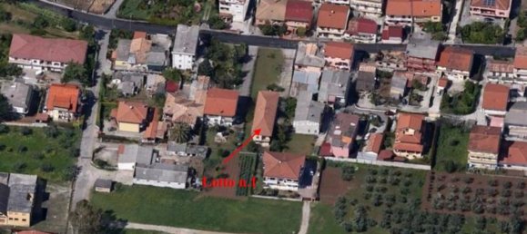 Квартира с 7 комнатами в Ламеция Терме, Италия № 42450 4