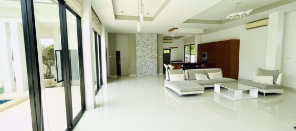 3 bedrooms Cafe / restaurant in Bang Lamung, Thailand No. 4934 7