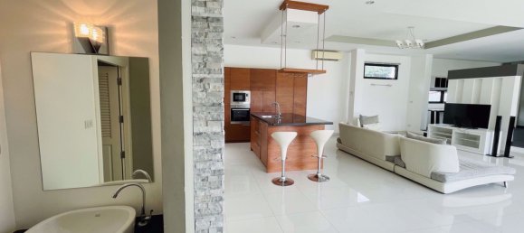 3 bedrooms Cafe / restaurant in Bang Lamung, Thailand No. 4934 6