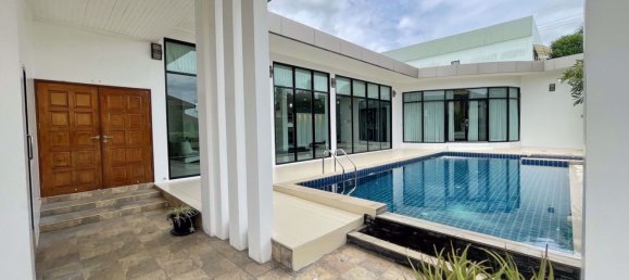 3 bedrooms Cafe / restaurant in Bang Lamung, Thailand No. 4934 22