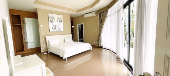 3 bedrooms Cafe / restaurant in Bang Lamung, Thailand No. 4934 21