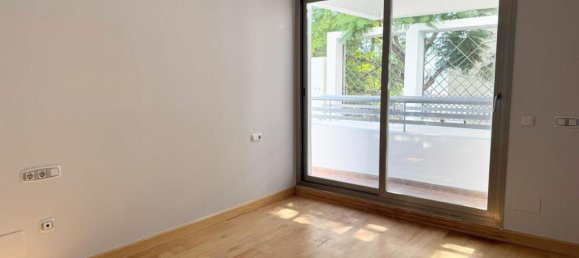 Apartamento de 3 dormitorios en Mijas, Spain No. 185314 4