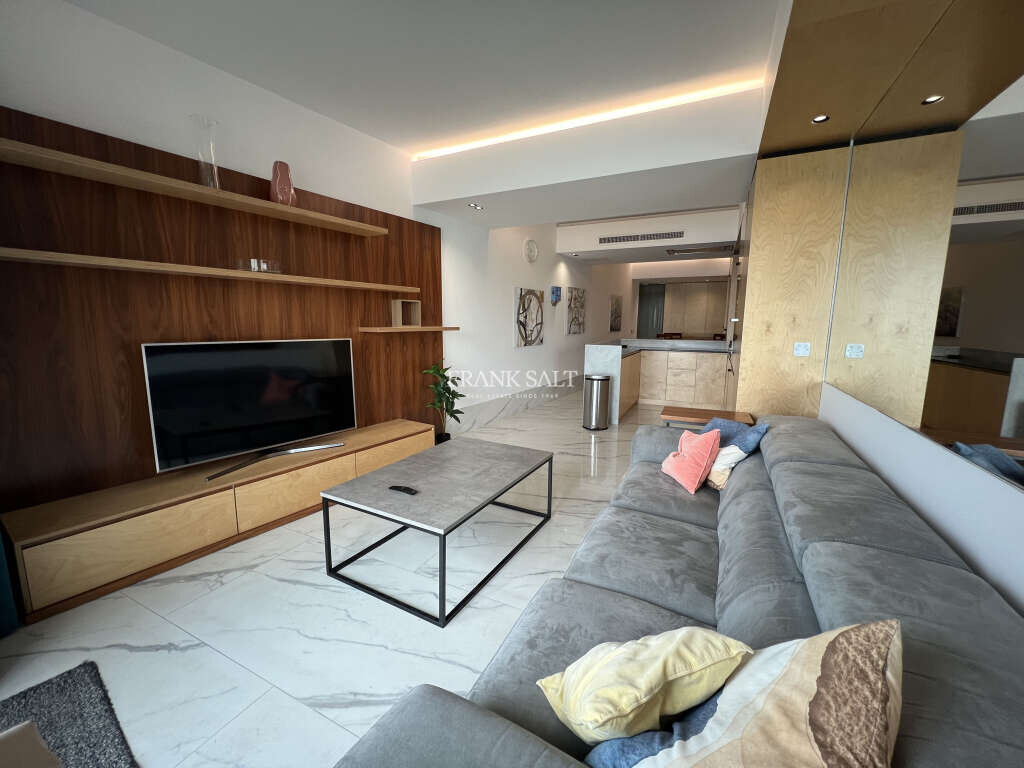 Мезонет с 1 спальней в Сент-Джулианс, Мальта № 10545