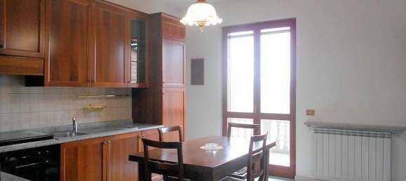 5 rooms Castles in Camino, Italy No. 228184 10