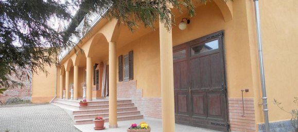 5 rooms Castles in Camino, Italy No. 228184 2