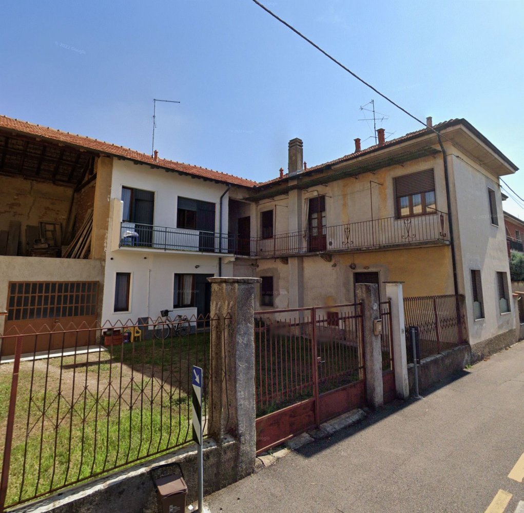 2-Zimmer Haus in Canegrate, Italy, Nr. 130619