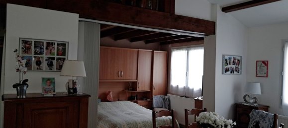 4 bedrooms House in Lesigny, France No. 175801 8