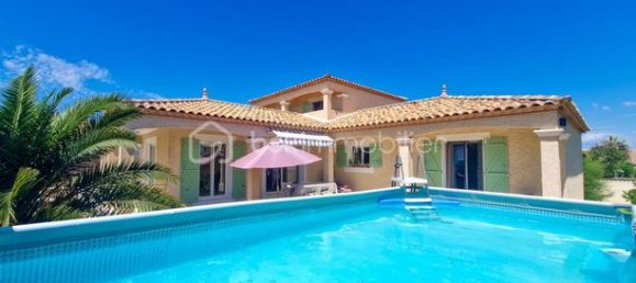 3 bedrooms Villa in Occitanie, France No. 279963 2