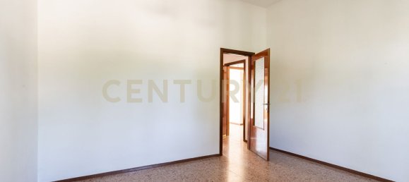8-Zimmer Villa in Rescaldina, Italy, Nr. 310621 20