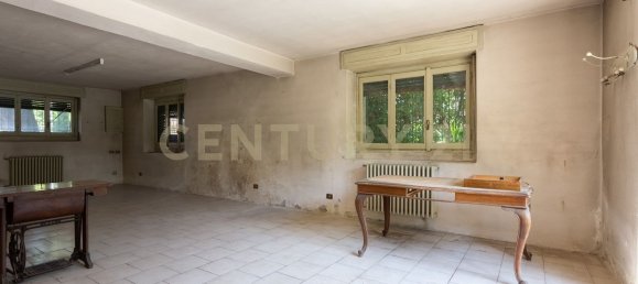 8-Zimmer Villa in Rescaldina, Italy, Nr. 310621 26
