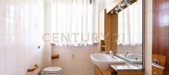 8-Zimmer Villa in Rescaldina, Italy, Nr. 310621 17