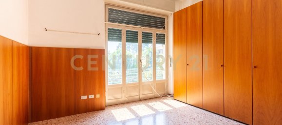 8-Zimmer Villa in Rescaldina, Italy, Nr. 310621 13