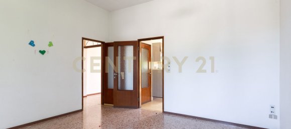 8-Zimmer Villa in Rescaldina, Italy, Nr. 310621 4