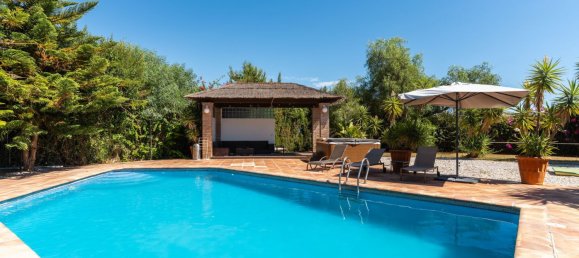 5 bedrooms Villa in Benahavis, Spain No. 139715 7