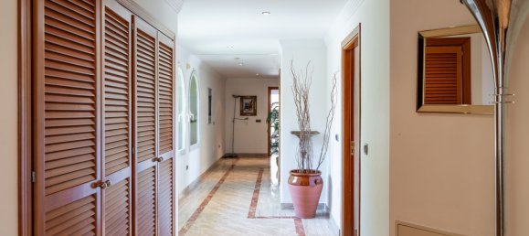 5 bedrooms Villa in Benahavis, Spain No. 139715 29