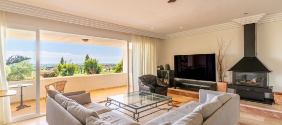5 bedrooms Villa in Benahavis, Spain No. 139715 25