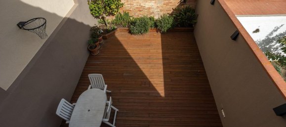 4 Schlafzimmer Haus in Figueres, Spain, Nr. 113558 5