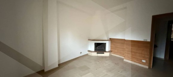 Apartamento de 5 divisões em Avezzano, Italy N.º 21767 5