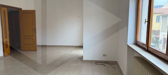 Apartamento de 5 divisões em Avezzano, Italy N.º 21767 25