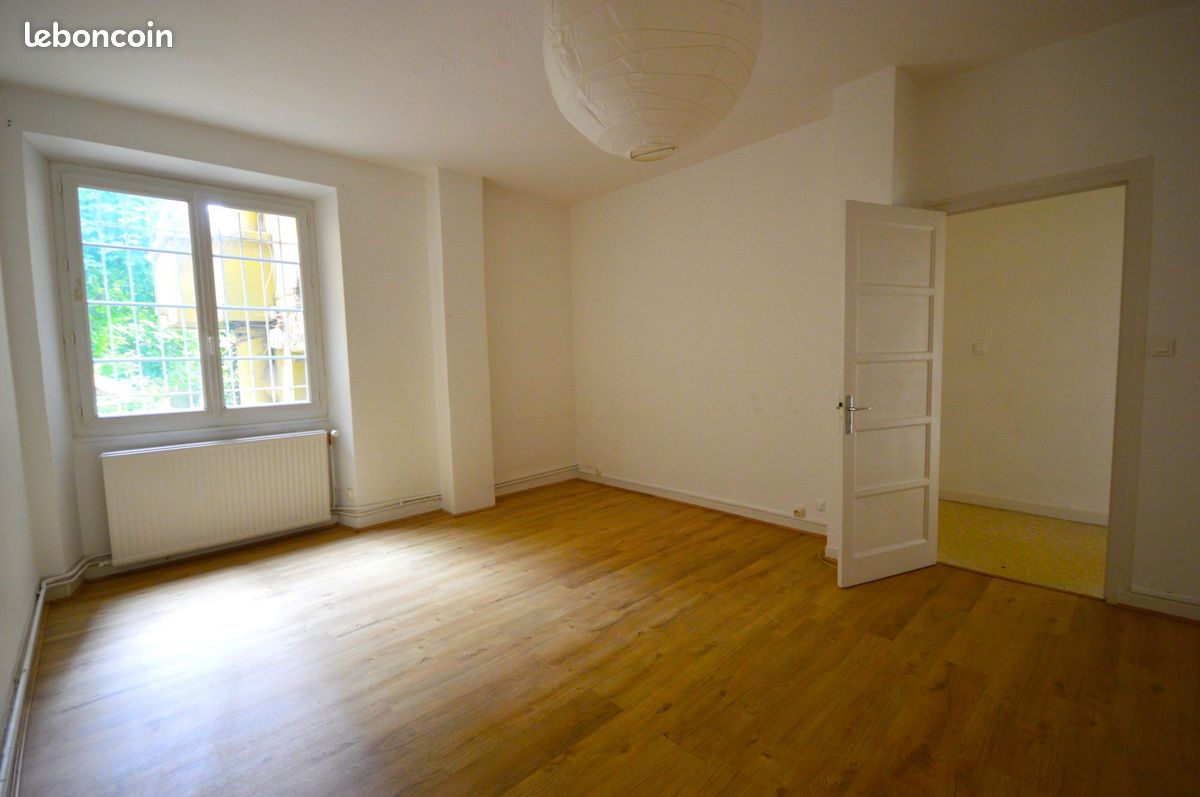 2 chambres Appartement à Grenoble, France No. 341376