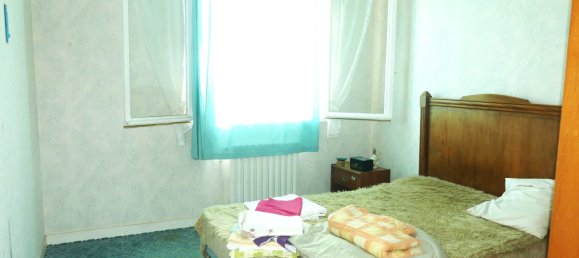 4 غرف نوم منزل في Richelieu, France رقم 81802 8