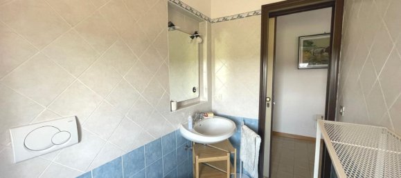 Дом с 3 спальнями в Фьюмичино, Италия № 377554 12