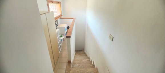 Дом с 3 спальнями в Фьюмичино, Италия № 377554 13